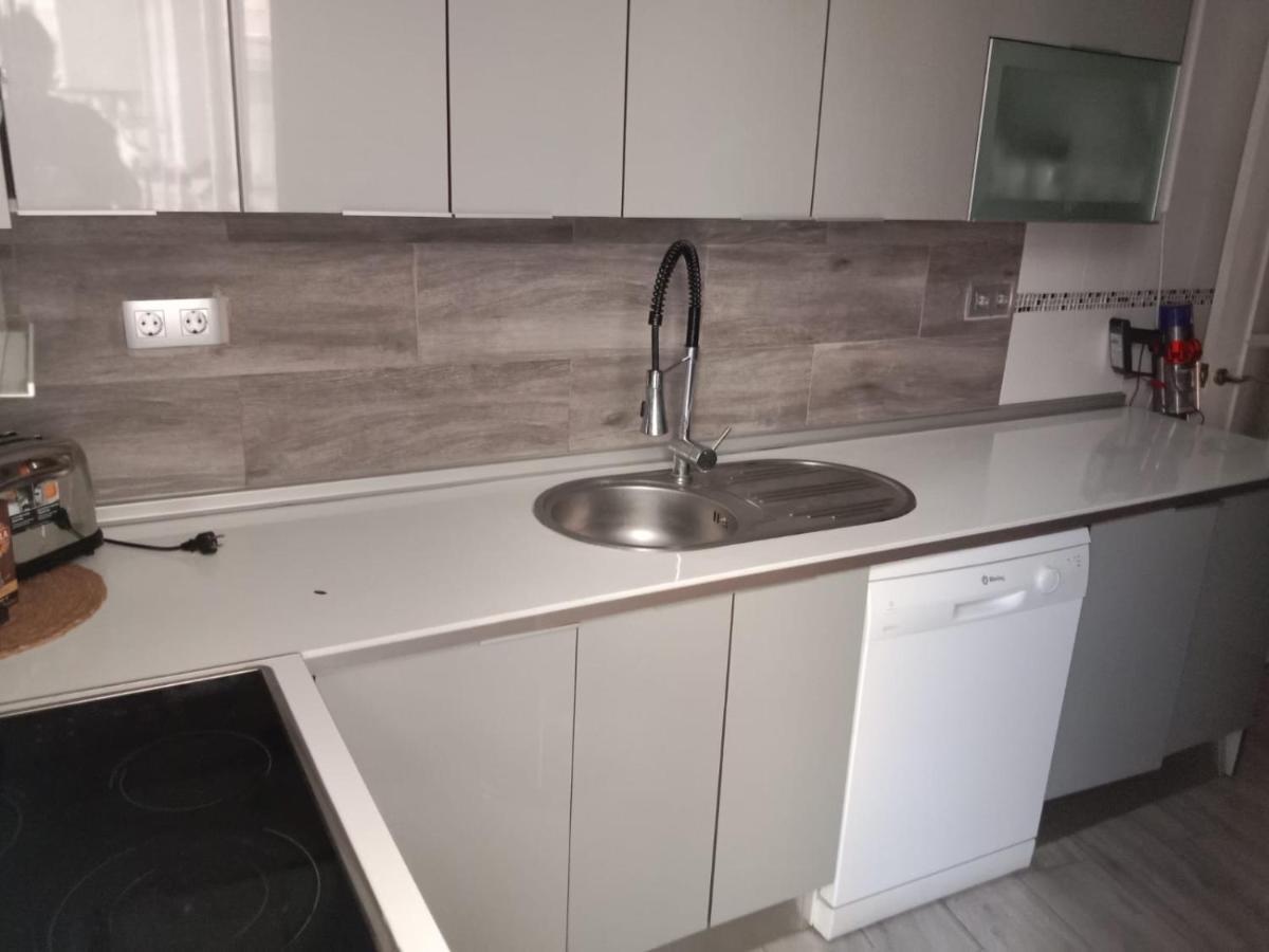 Habitacion Privada Tarragona Con Cocina Salon Y Terraza Piso Compartido Exteriör bild